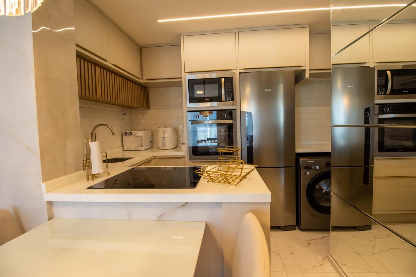 Apto Confortavel Com Wi-fi E Churrasqueira * Fortaleza (Ceara)